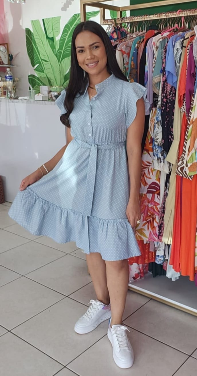 Vestido tono azul cielo