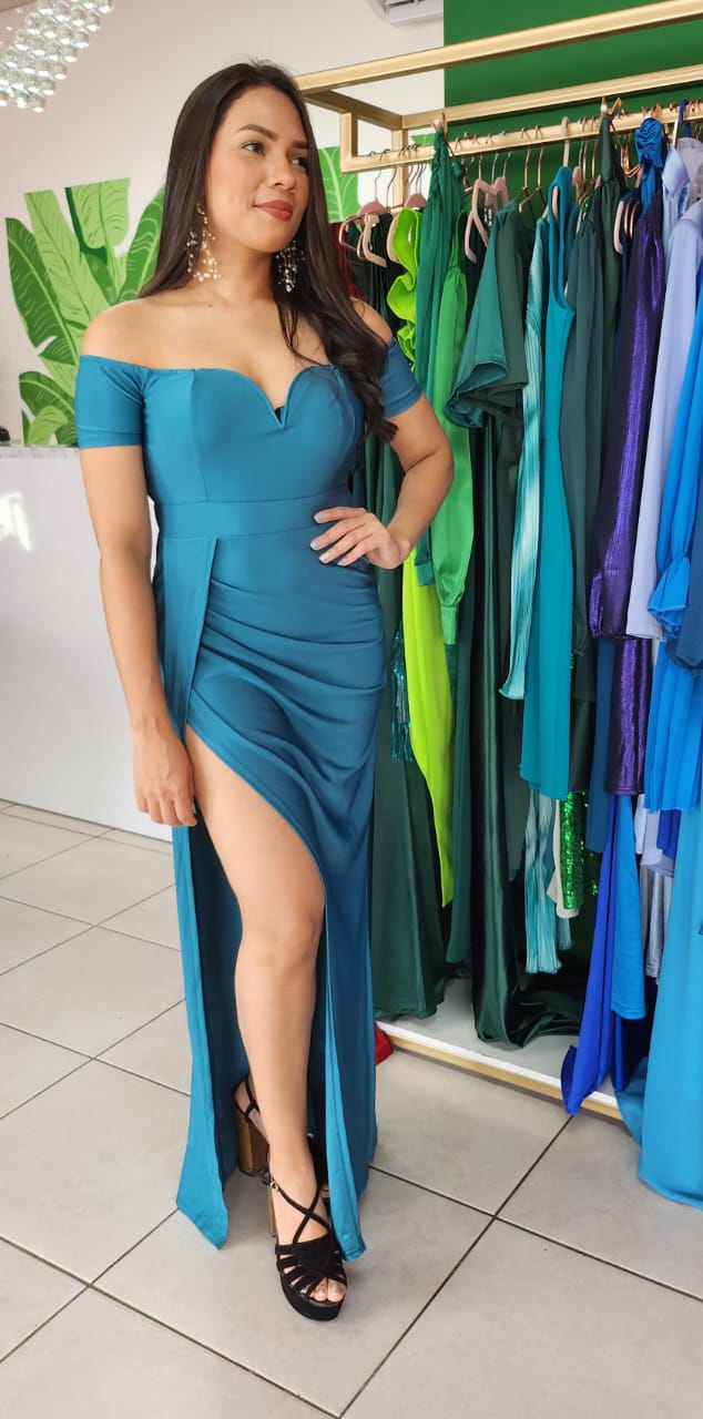 Vestido tono turquesa